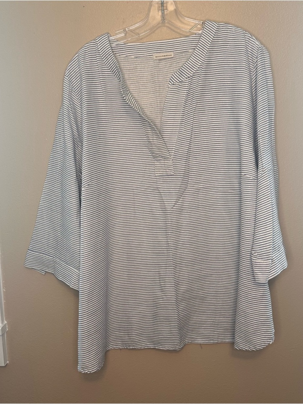 mercer & madison White and Navy Linen Blend Striped Split-Neck Tunic